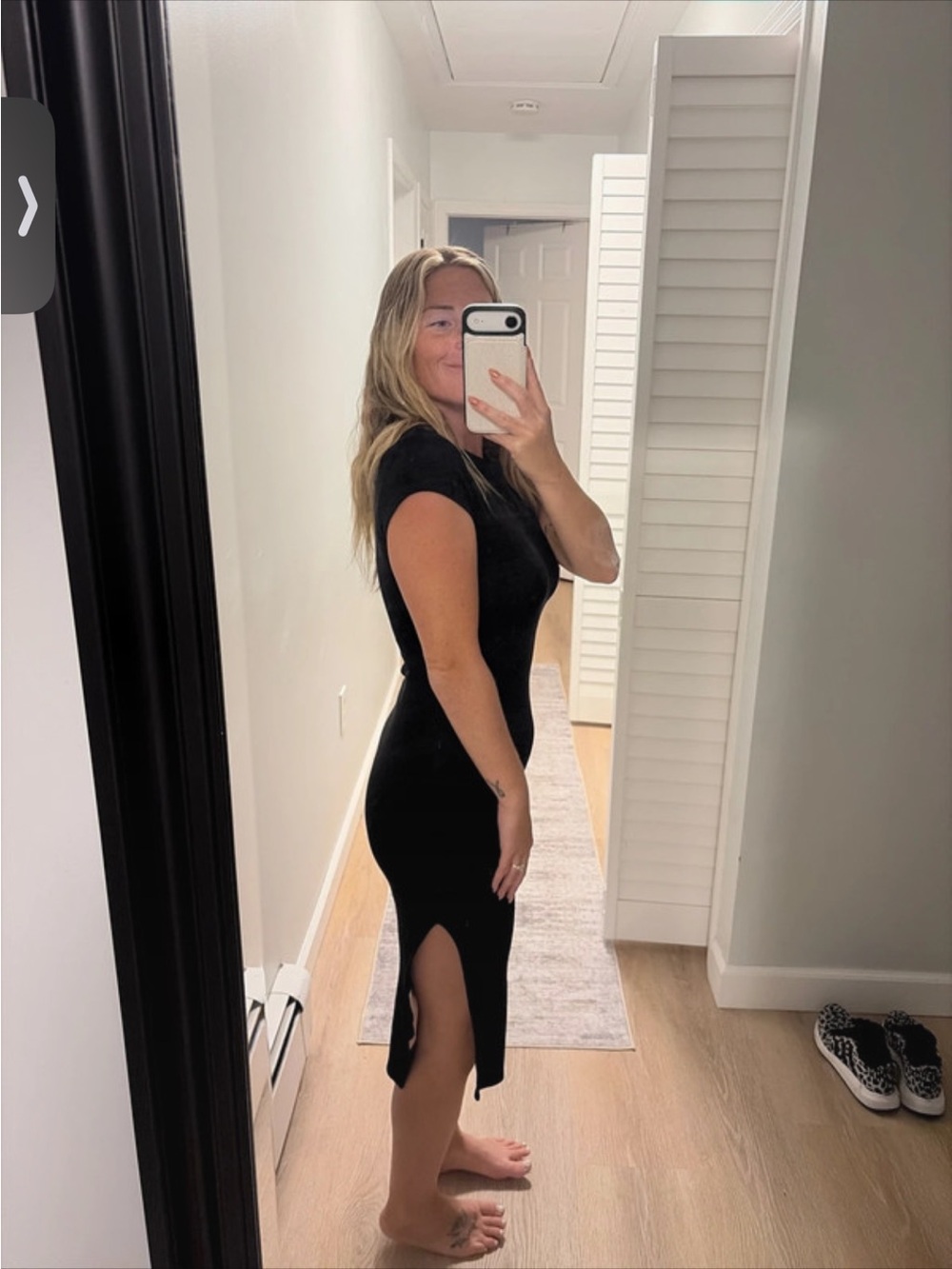 No Boundaries Black Cap-Sleeve Midi Dress with Side Slit